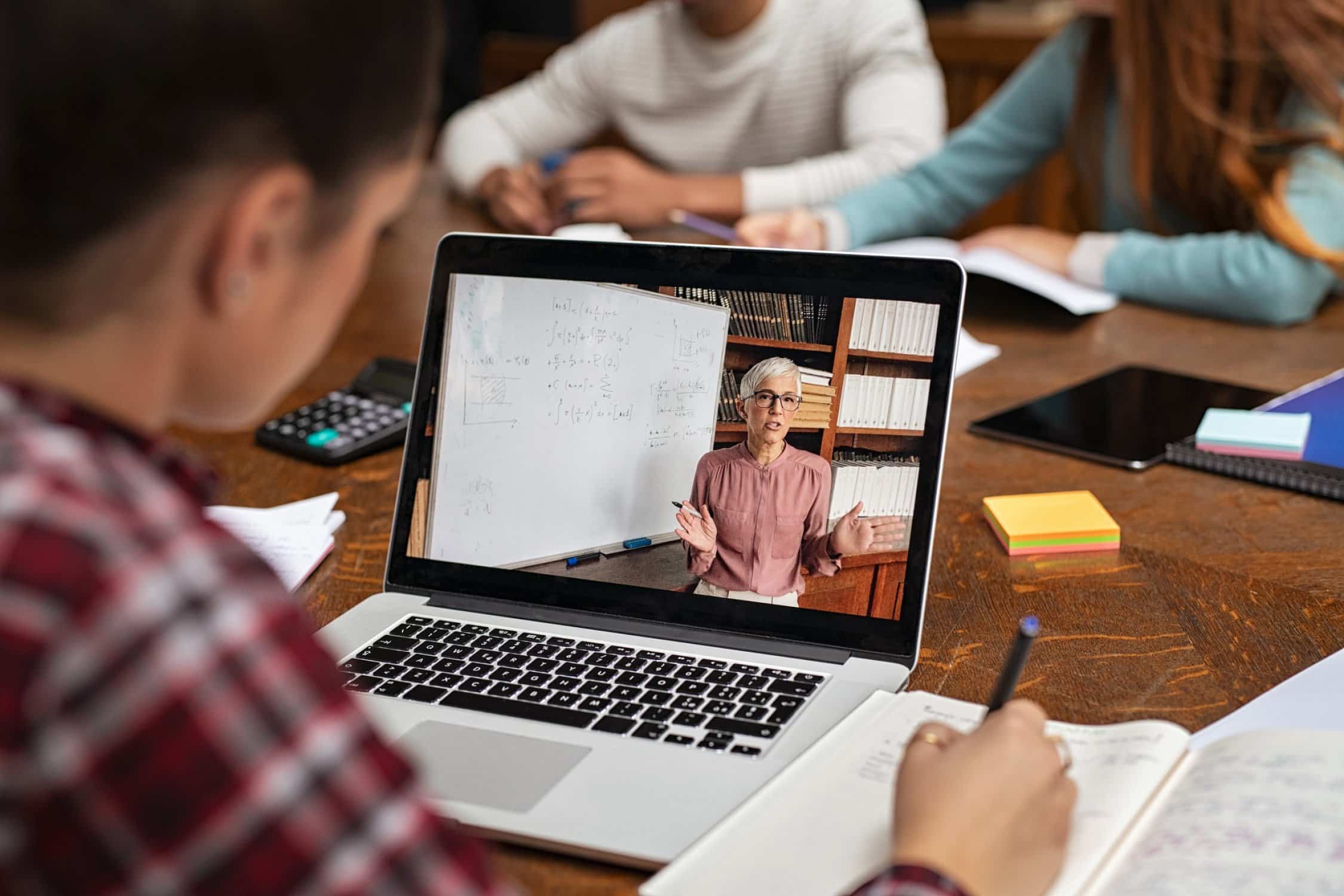AI video generation for eLearning and training videos